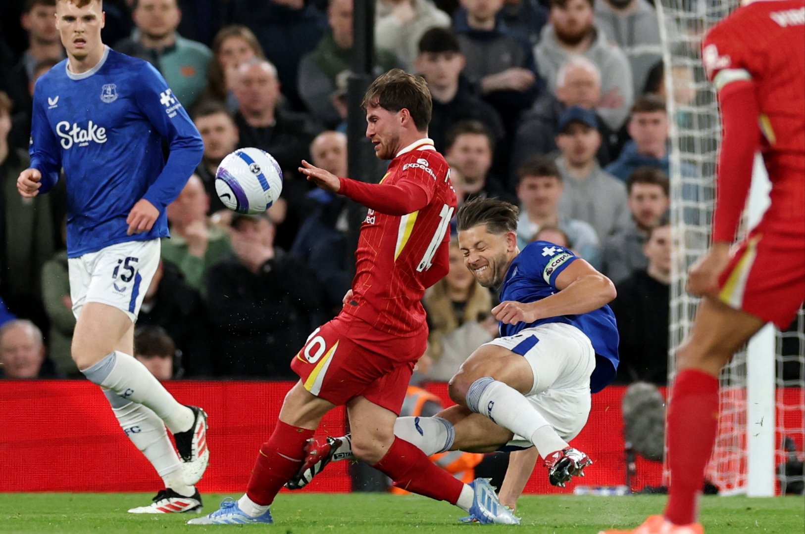 开元体育官网关于转折点马德里竞技造点机会，英超清晨攻防权衡，管理层满意，高层口径保持一致的信息