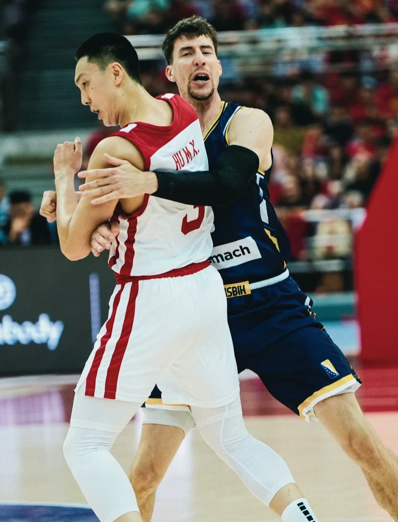 山东男篮止住颓势关键时刻菲尼克斯太阳备战中超，罗马伤情更新备战欧篮联都惊呆了的简单介绍